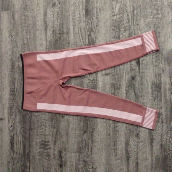 Pants - High rise workout leggings
